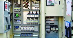 إصلاح كابلات الكهرباء بالرياض